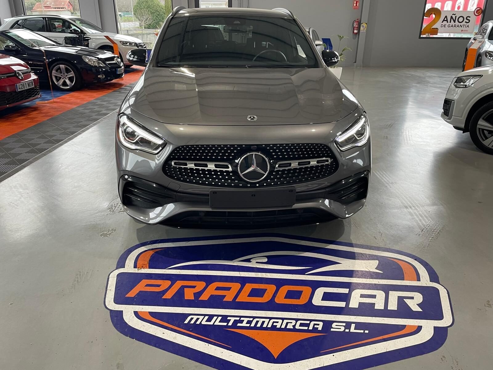 MERCEDES-BENZ GLA 200 D