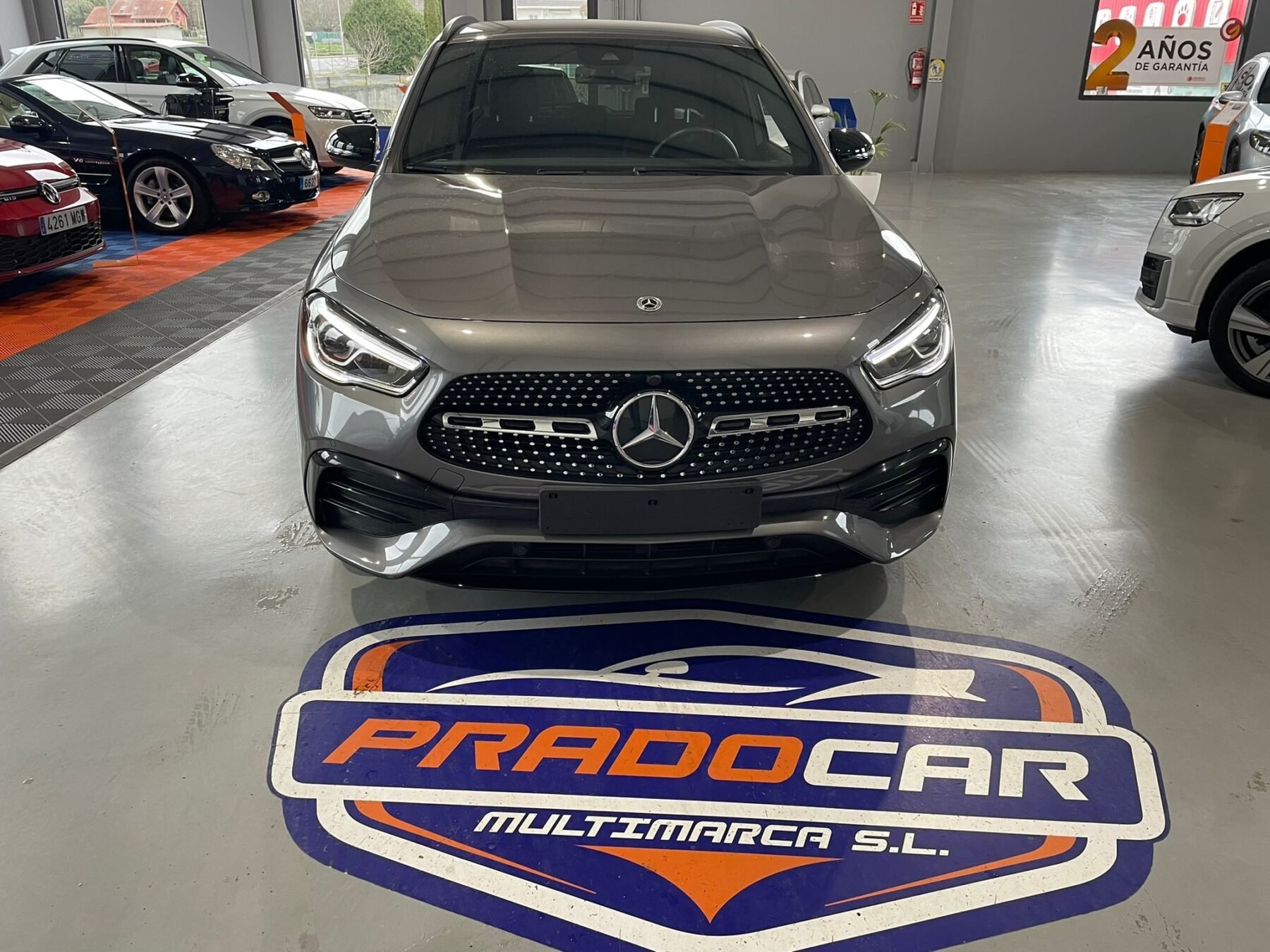 MERCEDES-BENZ GLA 200 D