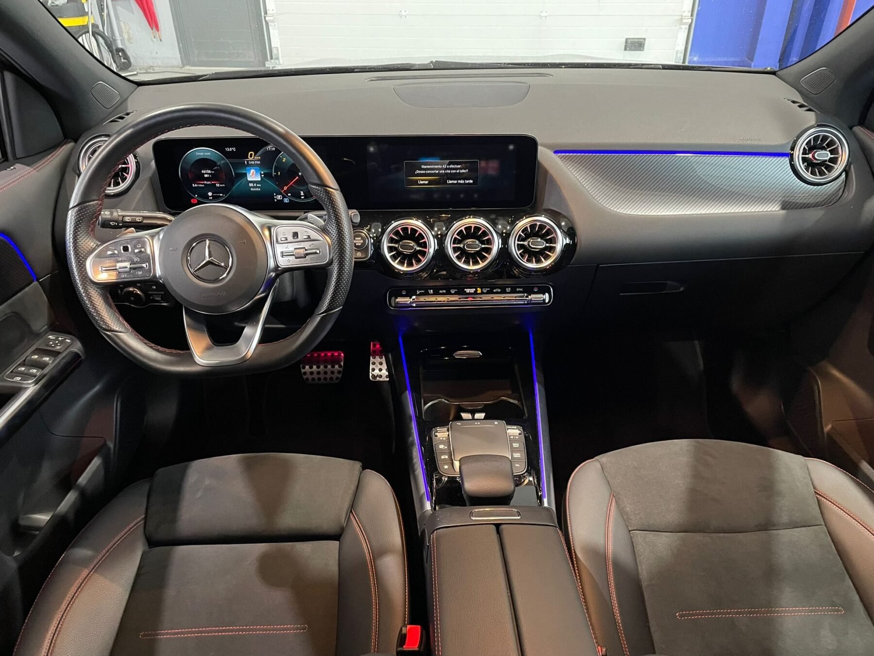 MERCEDES-BENZ GLA 200 D