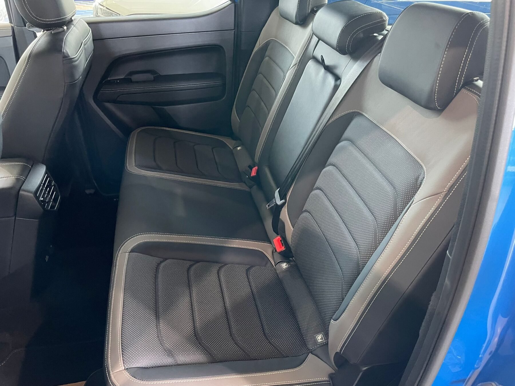 VOLKSWAGEN Amarok Aventura Cab.doble V6 3.0 TDI 10AT