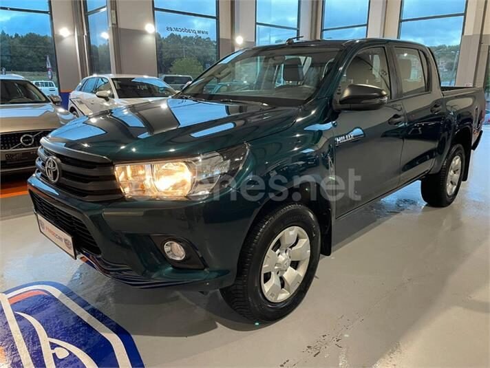 TOYOTA Hilux 2.4 D4D Cabina Doble GX
