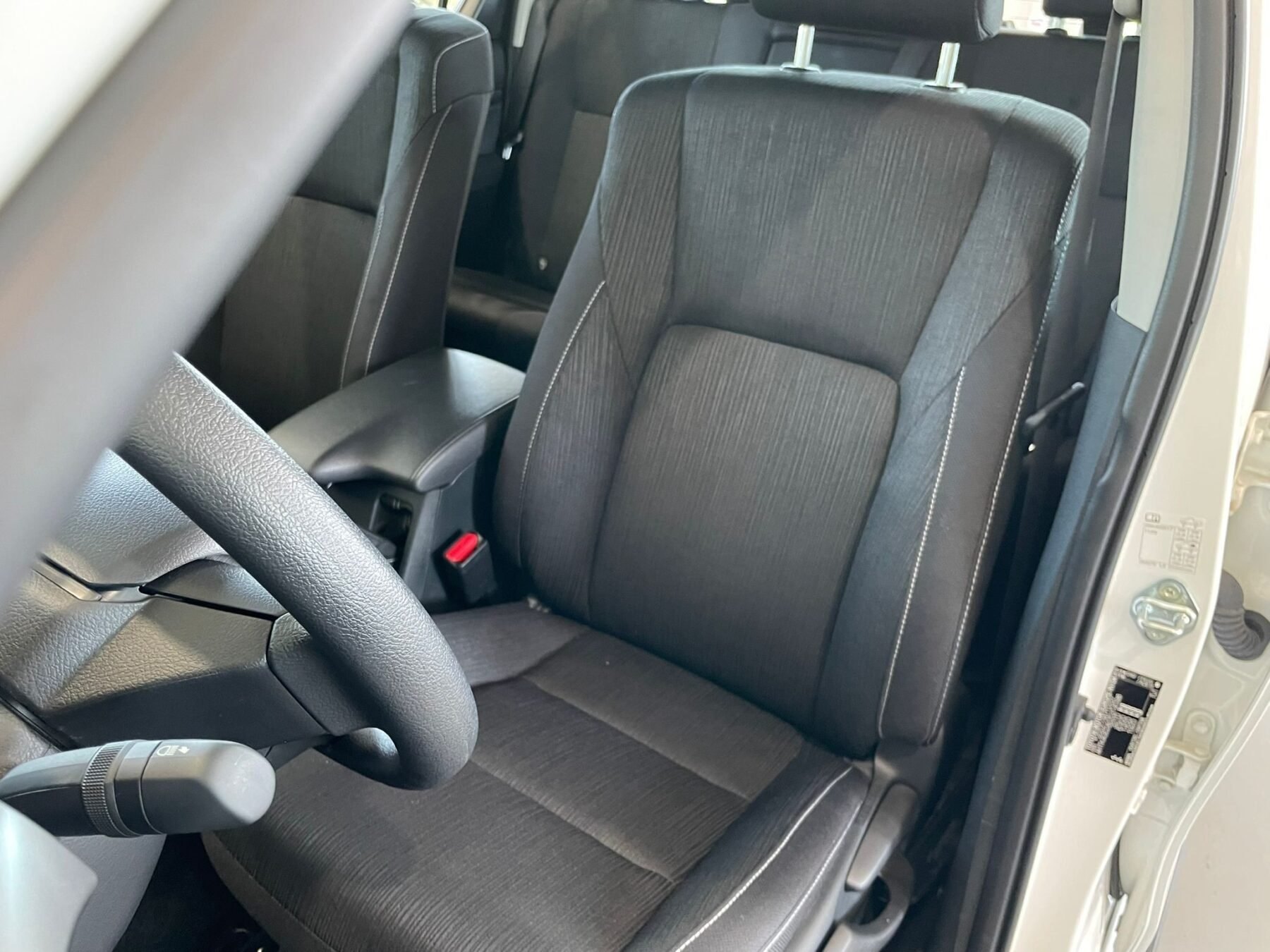 TOYOTA Hilux 2.8 D4D C.Dobl GR Sport AT HVO100