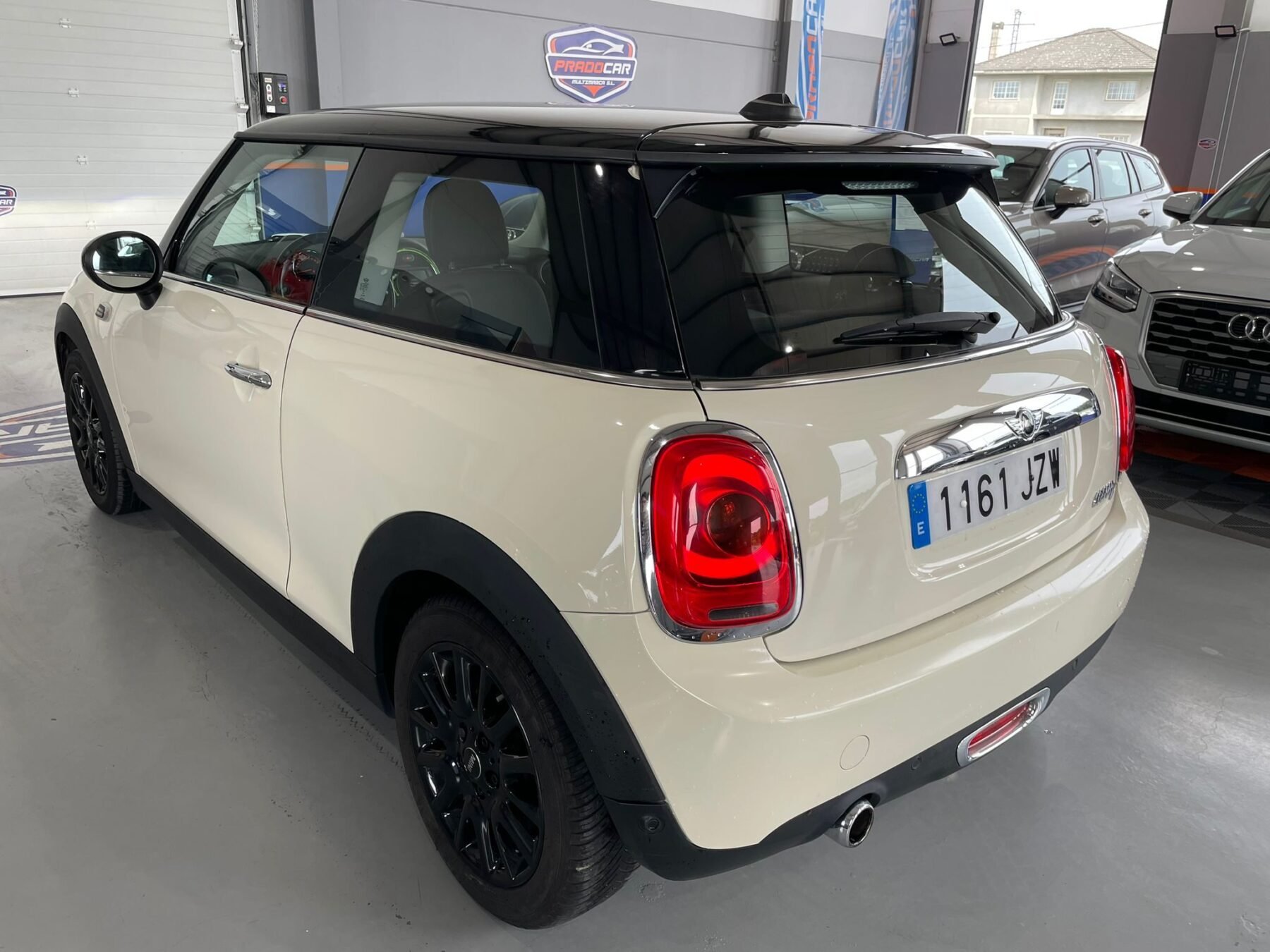 MINI COOPER D