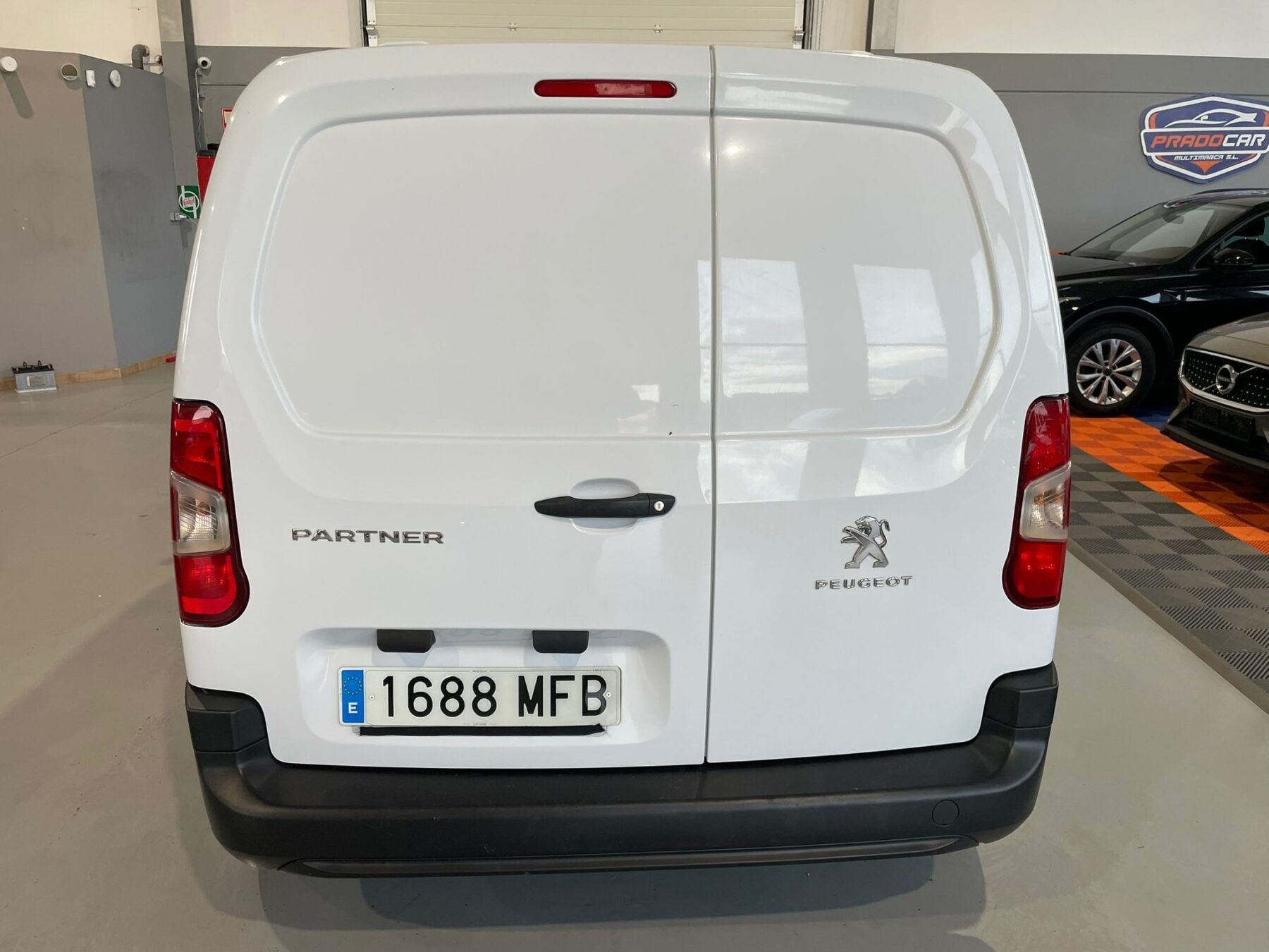 PEUGEOT partner Doble Cabina BlueHDi SS