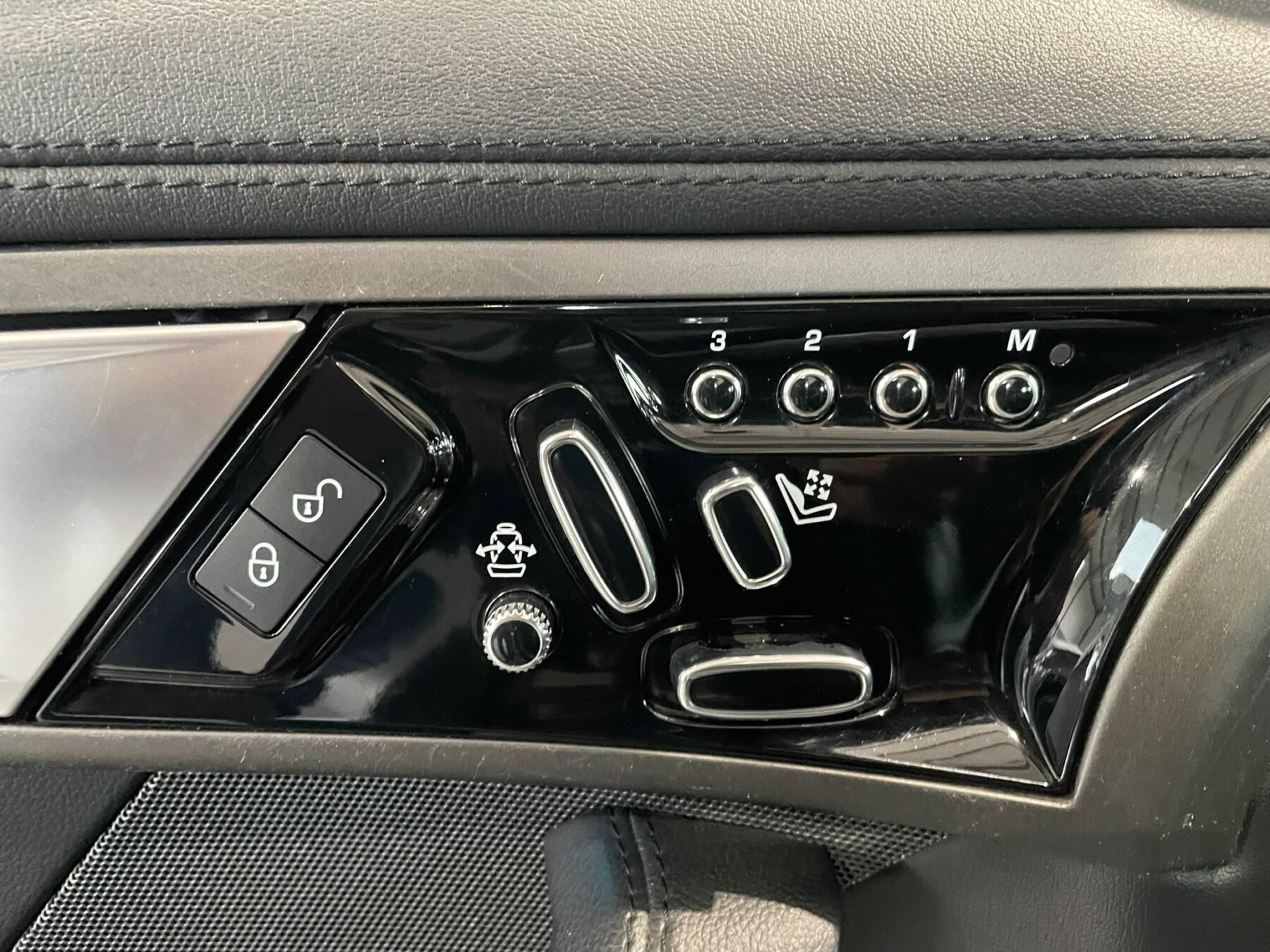 JAGUAR F-Type 3.0 V6 SC Coupe Auto RWD