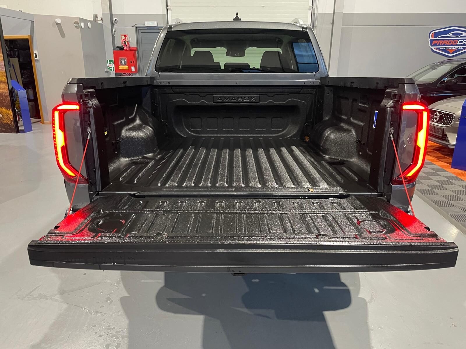 VOLKSWAGEN Amarok 3.0 tdi V6 Style