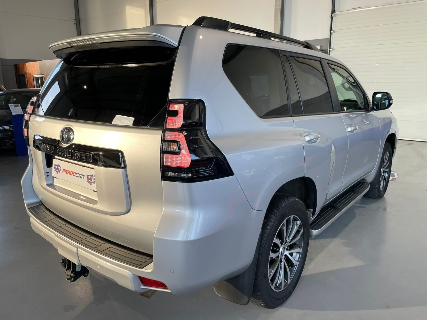 TOYOTA LAND CRUISER 2.8 D4D LIMITED
