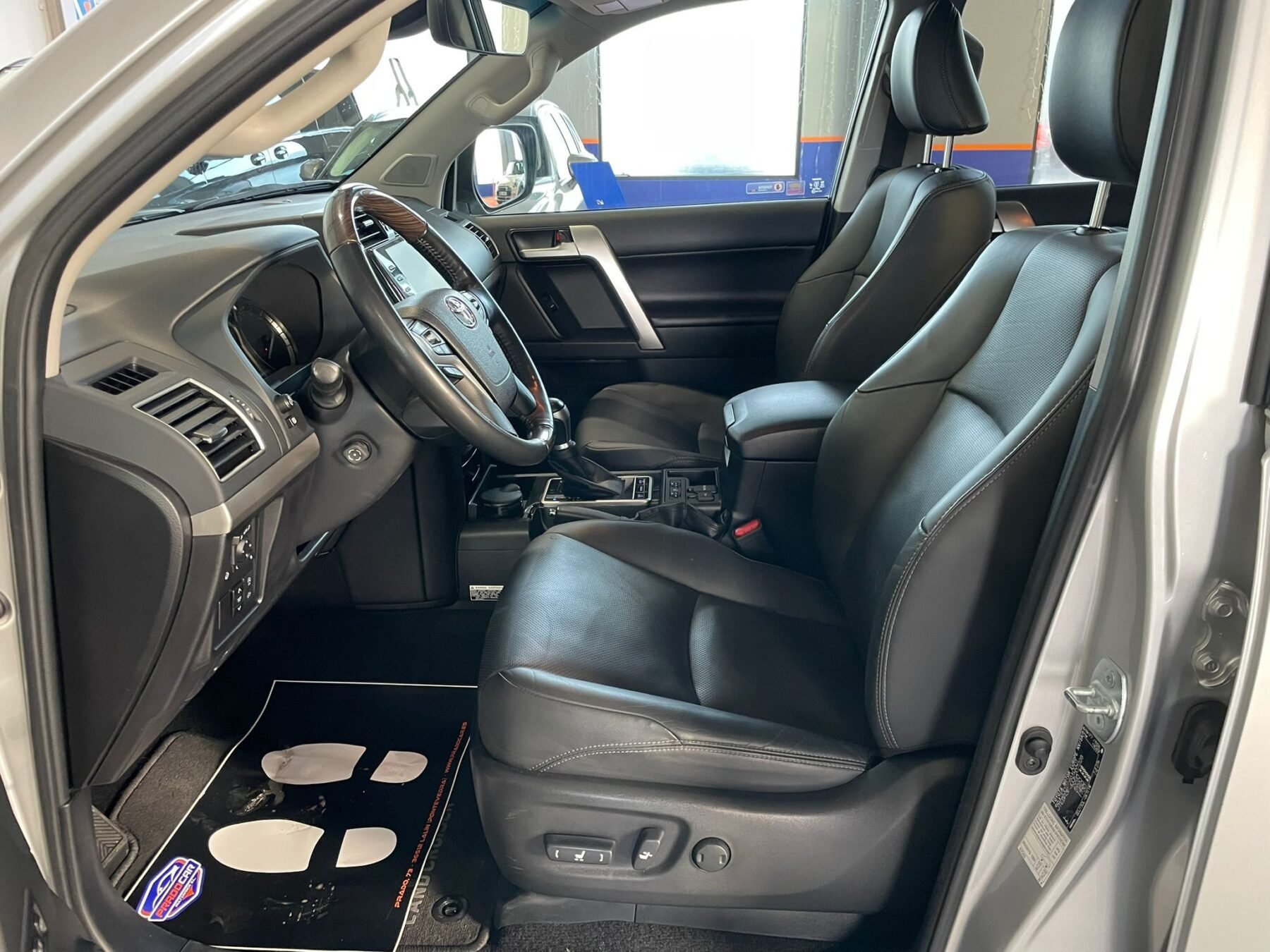 TOYOTA LAND CRUISER 2.8 D4D LIMITED