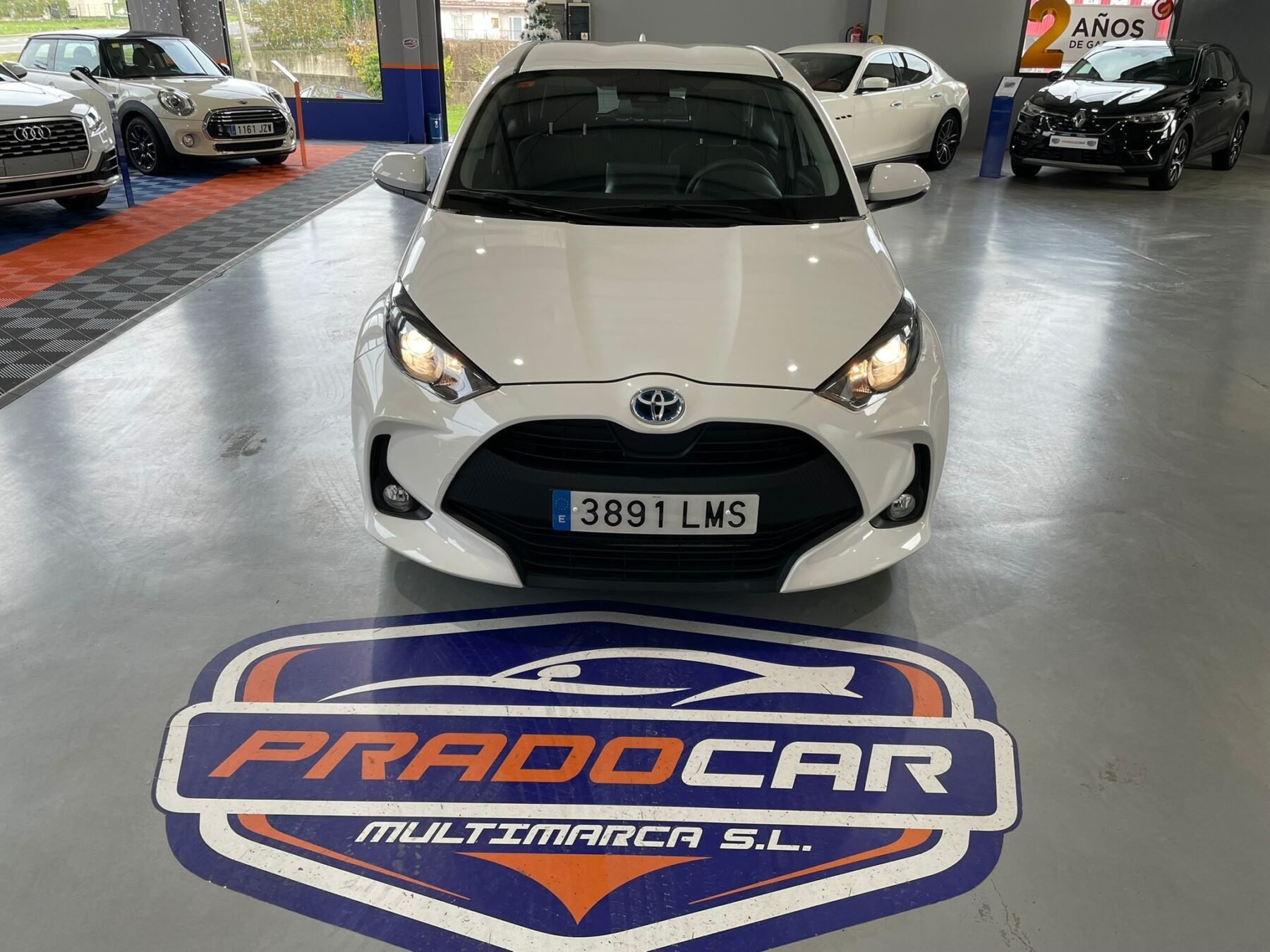 TOYOTA 1 120h business plus