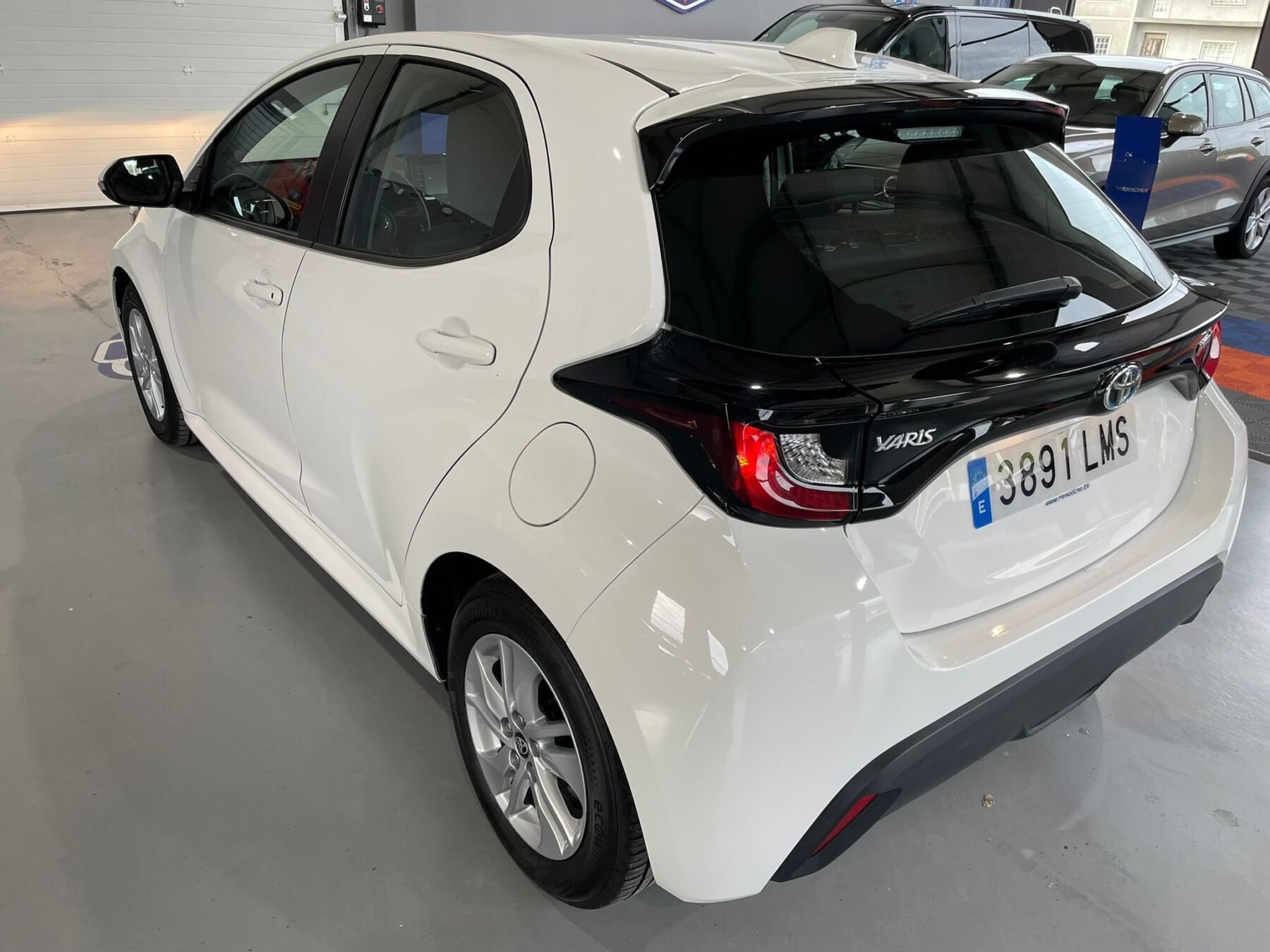 TOYOTA 1 120h business plus