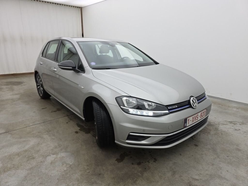 VOLKSWAGEN Golf Golf VII 1.5 TSi BlueMotion Última Edición 5d