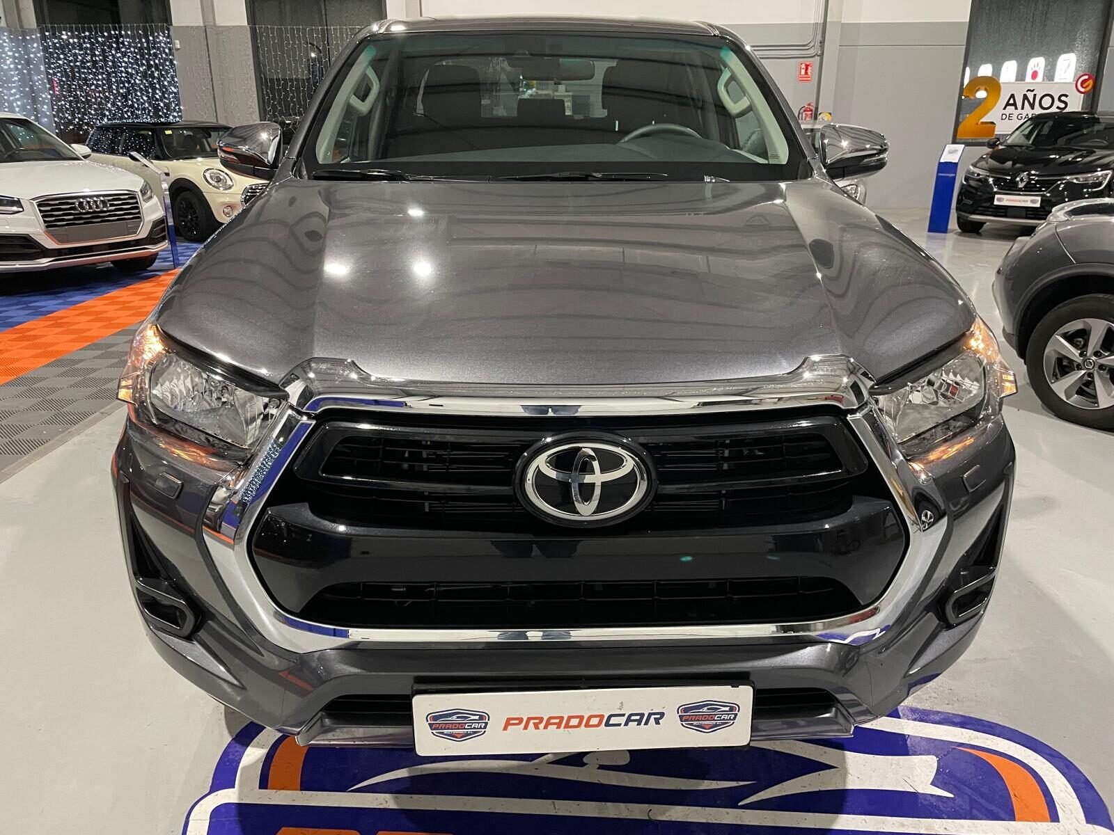 TOYOTA Hilux 2.8 D4D VX 204CV