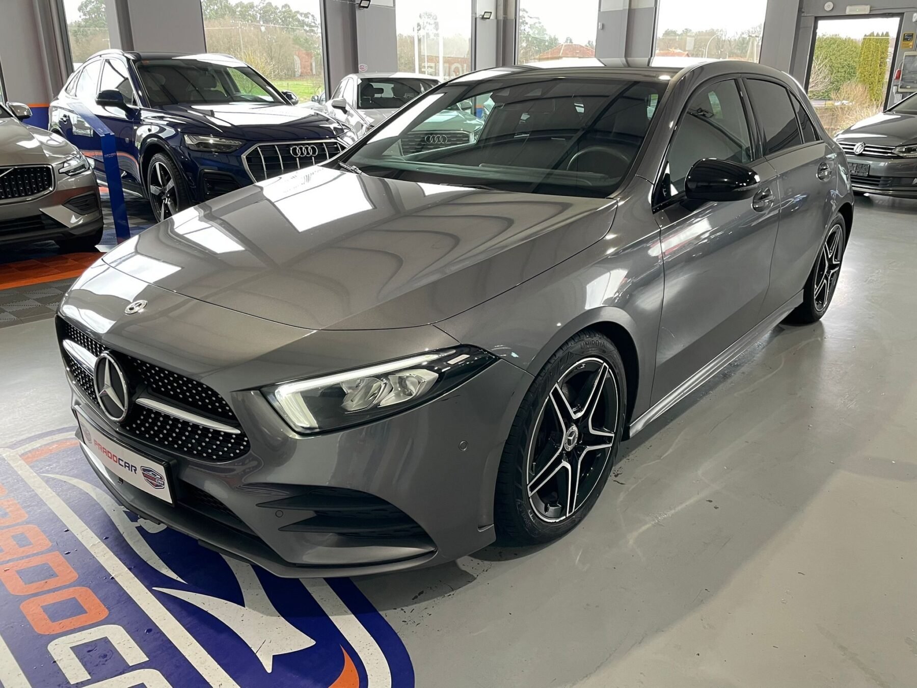 MERCEDES-BENZ CLASE A A 200 AMG