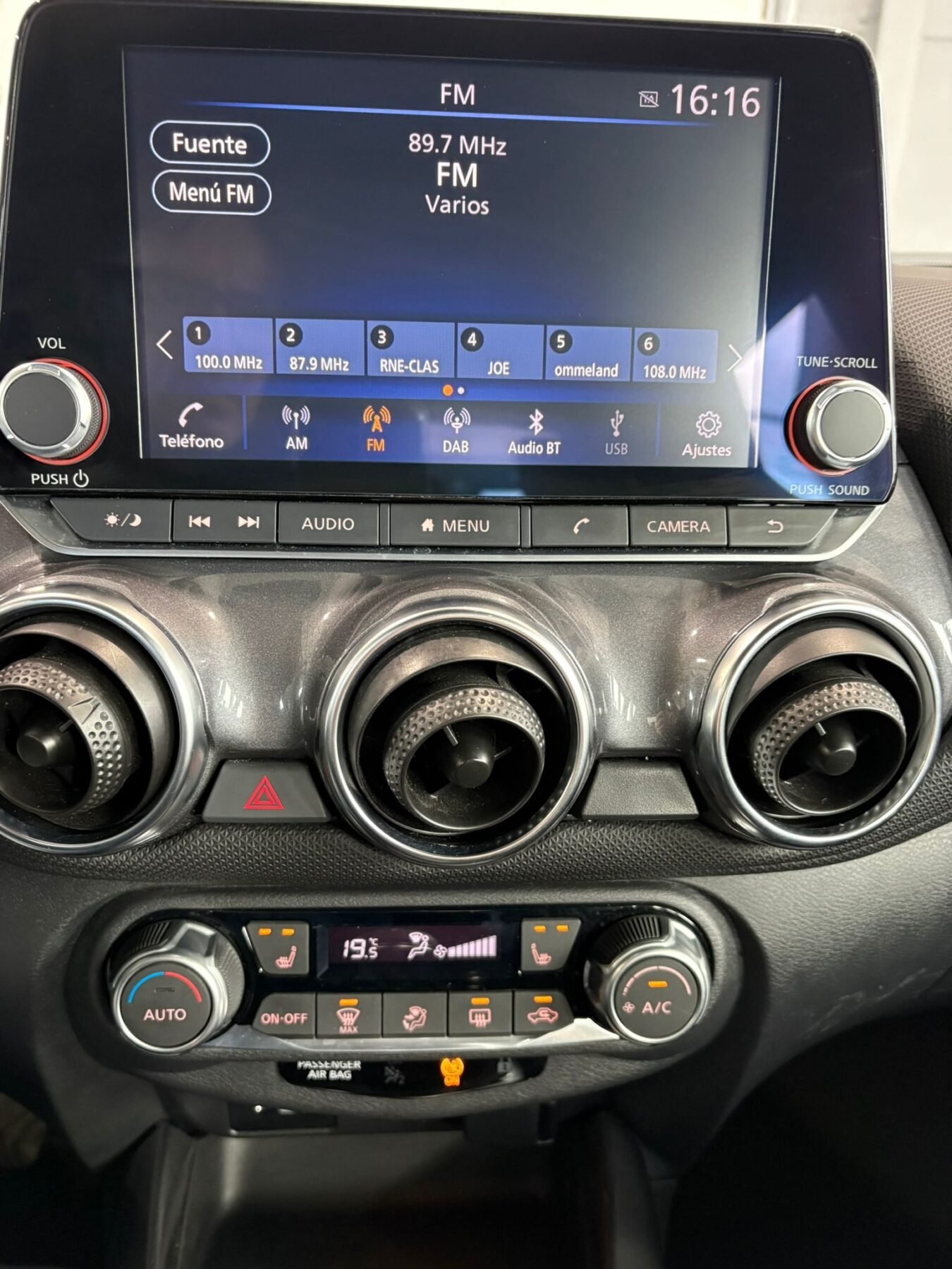 NISSAN juke 1,0L DIG-T 114 MT