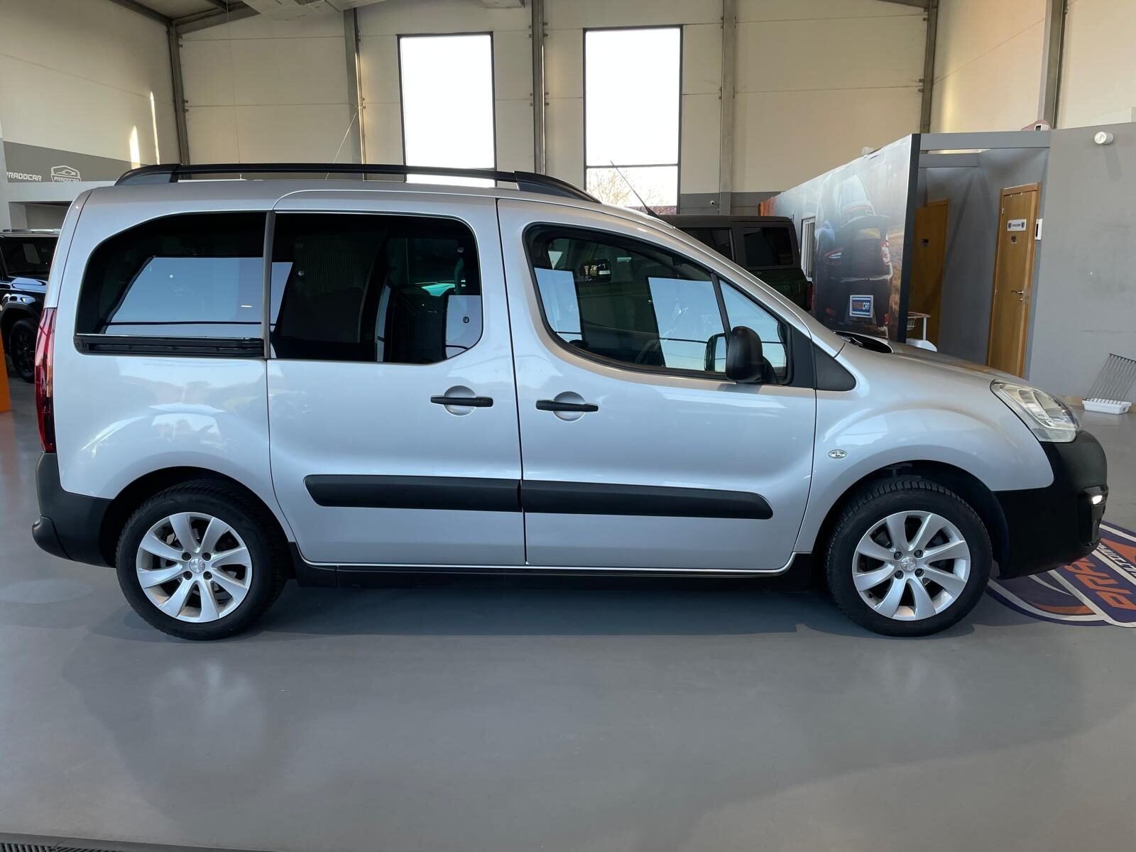 PEUGEOT partner tepee adventure 120cv