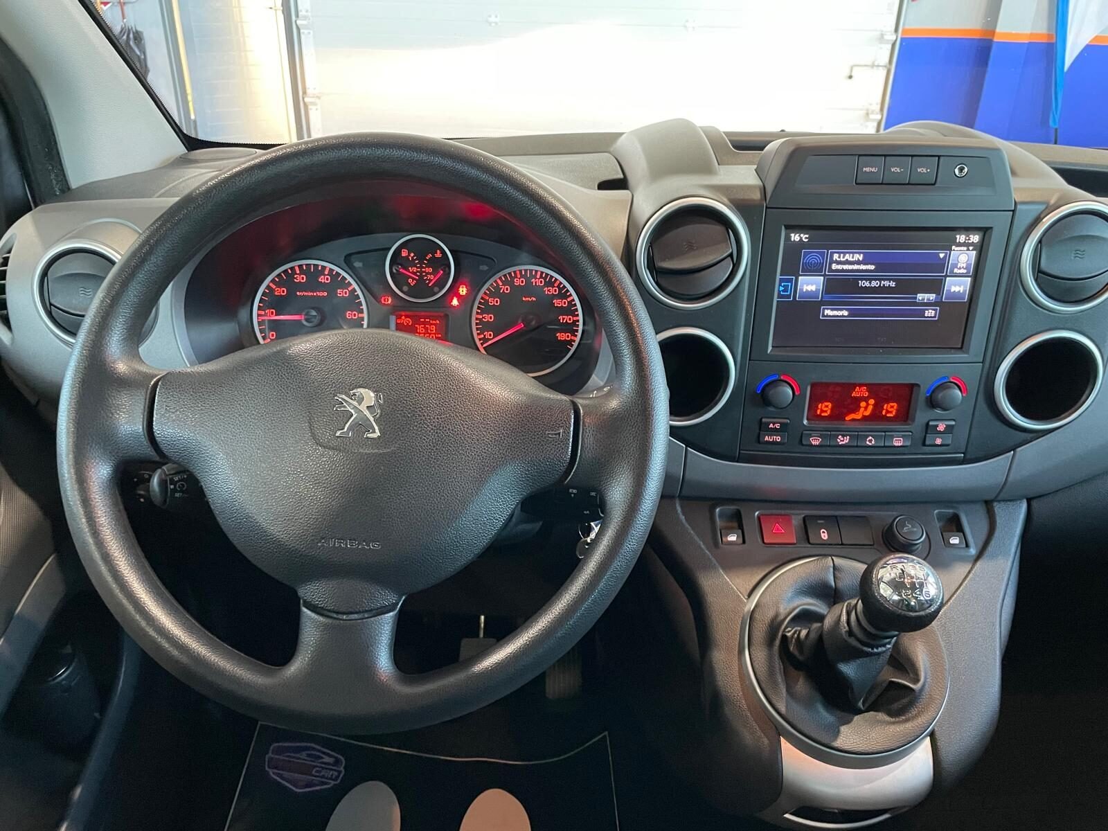 PEUGEOT partner tepee adventure 120cv