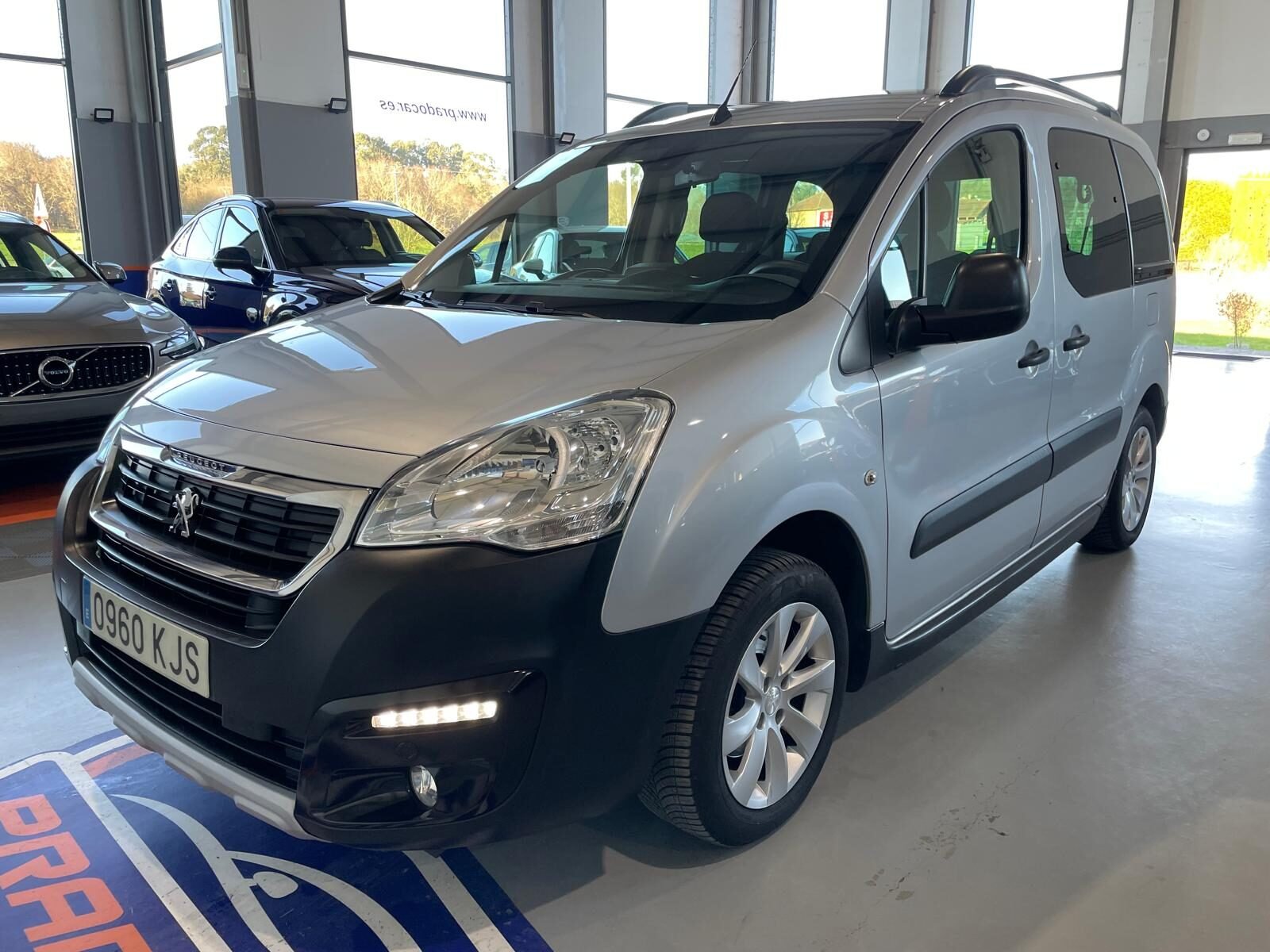 PEUGEOT partner tepee adventure 120cv