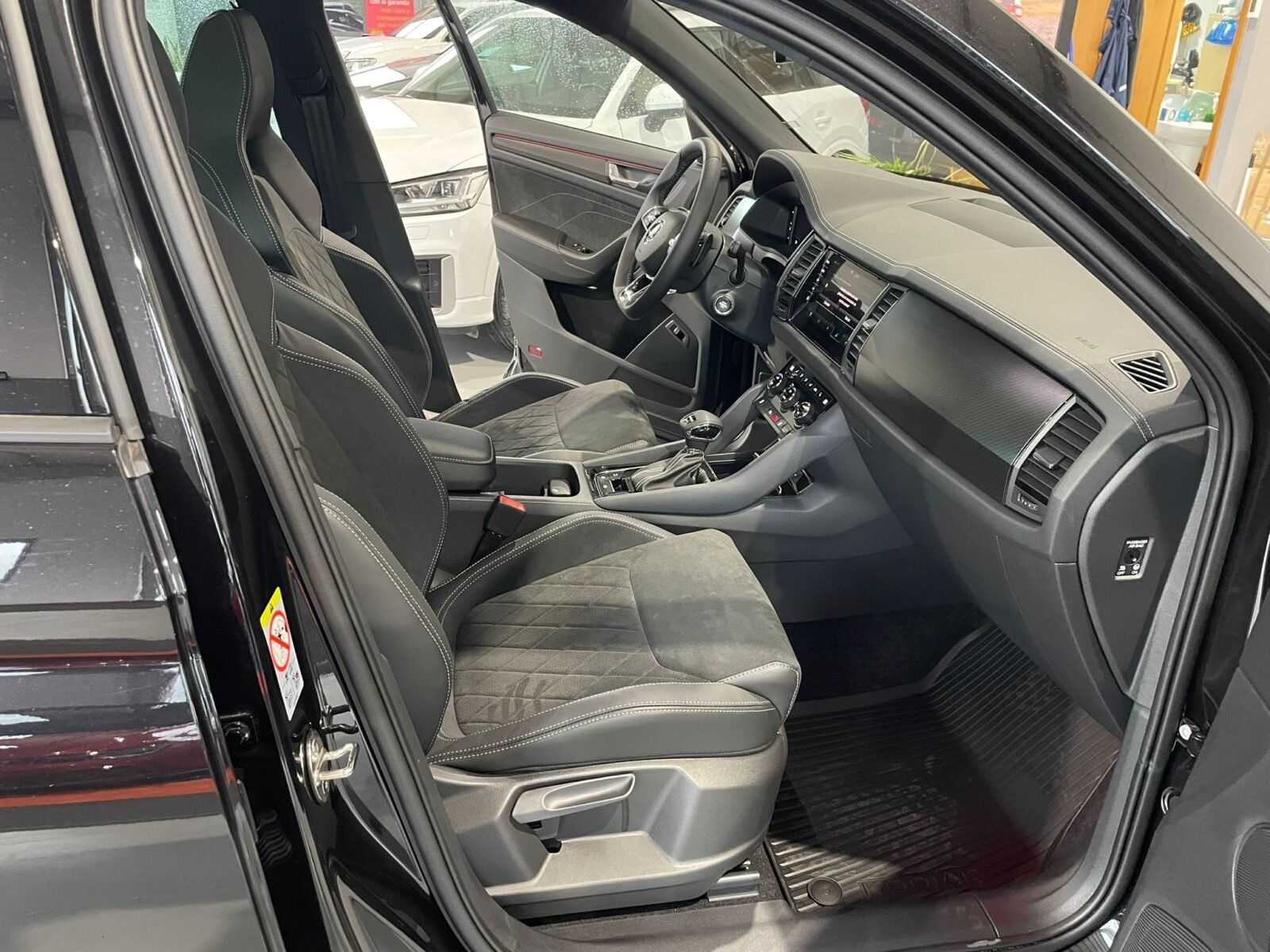 SKODA Kodiaq 2.0 TDI DSG 4x4 Sportline