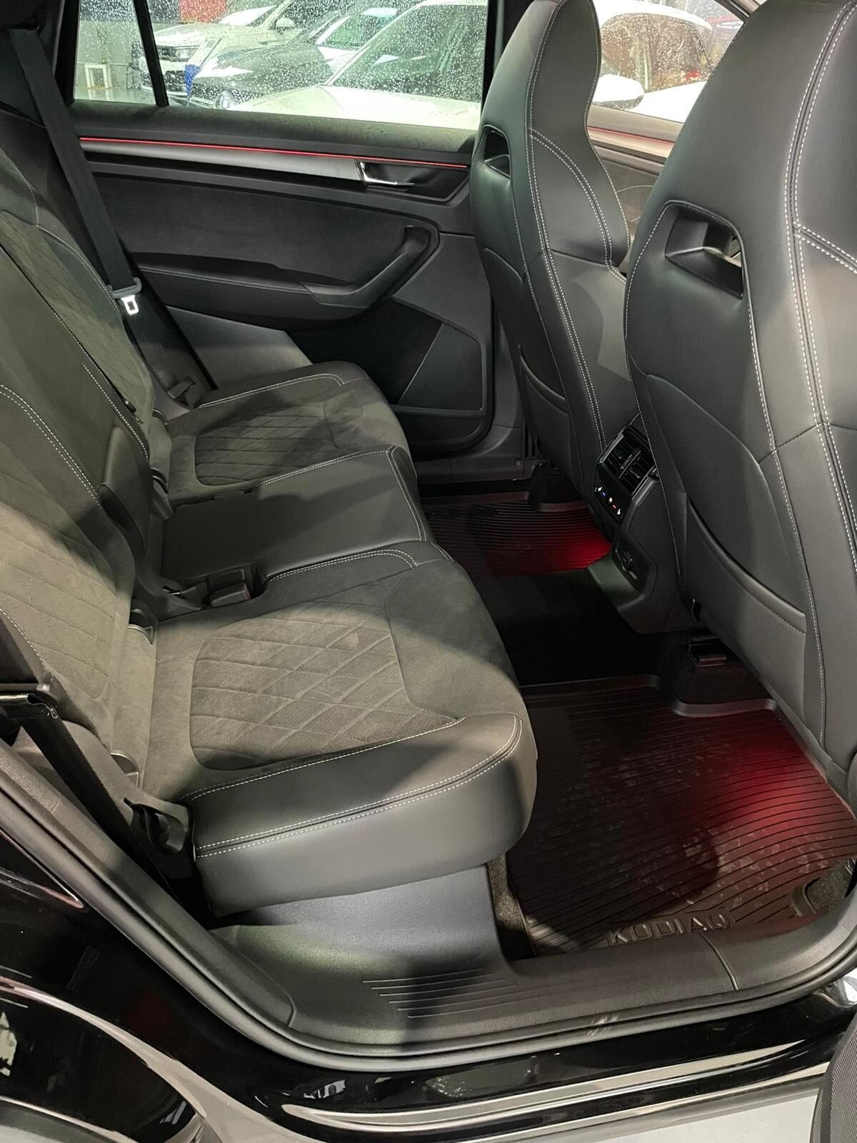 SKODA Kodiaq 2.0 TDI DSG 4x4 Sportline