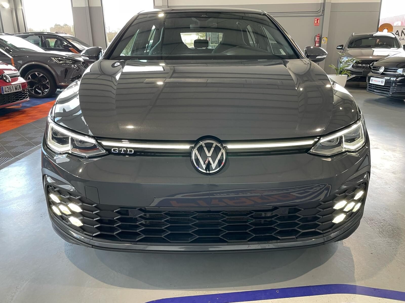VOLKSWAGEN Golf GTD 2.0 TDI DSG BMT