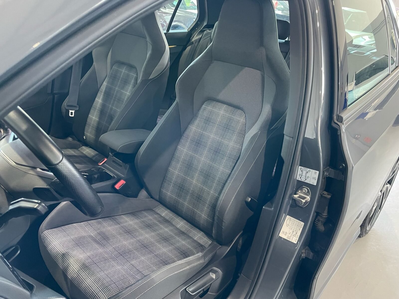 VOLKSWAGEN Golf GTD 2.0 TDI DSG BMT