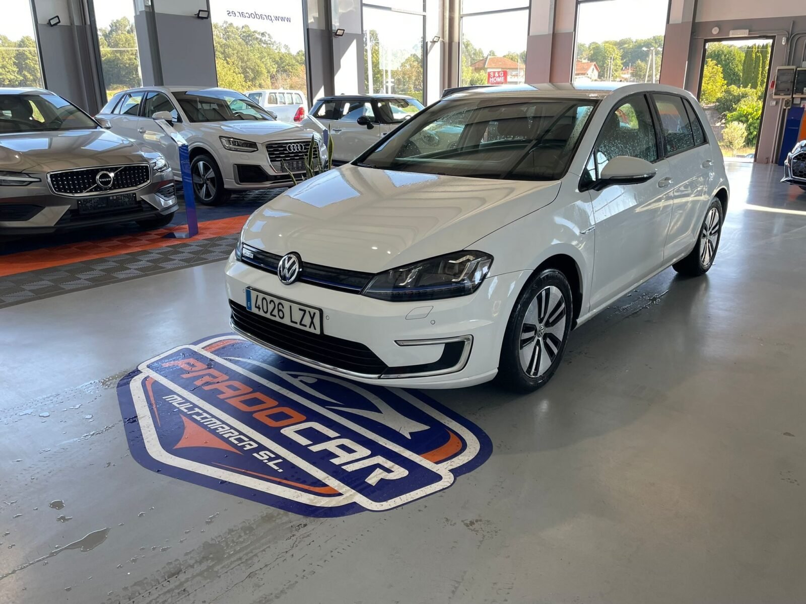 VOLKSWAGEN Golf eGolf ePower