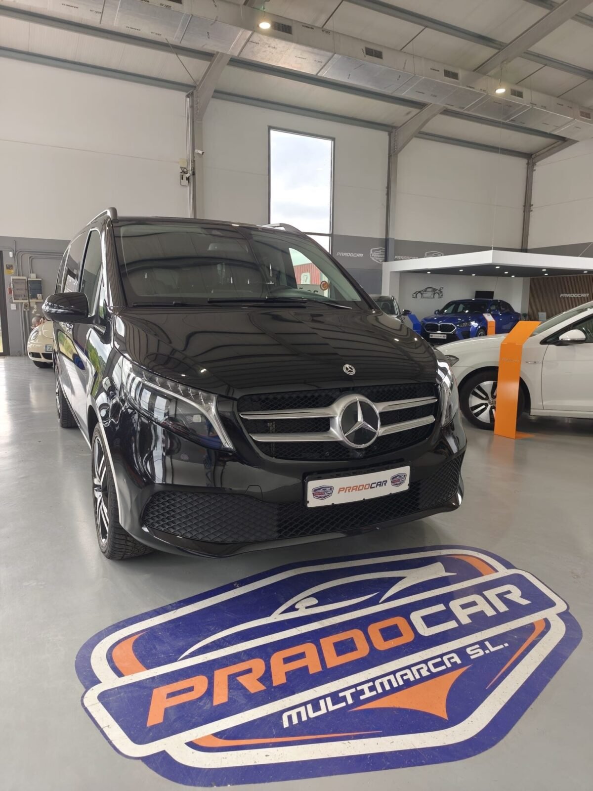 MERCEDES-BENZ Clase V 300 d Avantgarde Extralargo