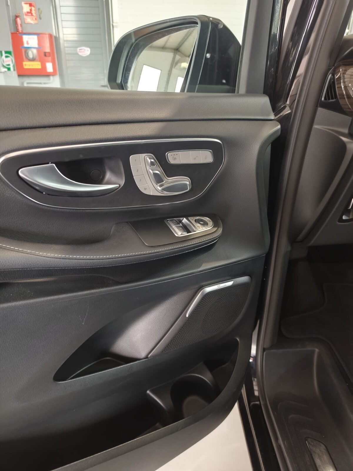 MERCEDES-BENZ Clase V 300 d Avantgarde Extralargo