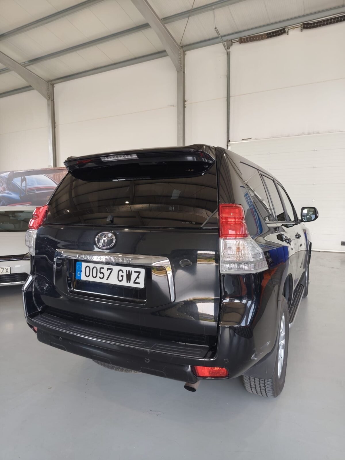 TOYOTA LAND CRUISER 3.0 D4D VXL AUTO 7 PLAZAS