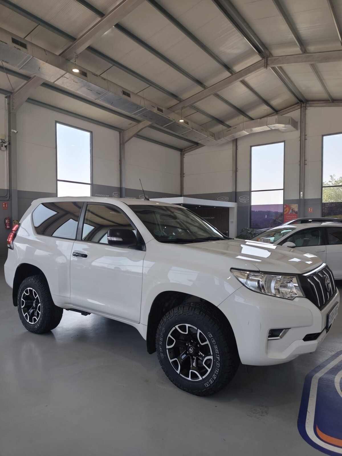 TOYOTA LAND CRUISER 2.8 D4D VX