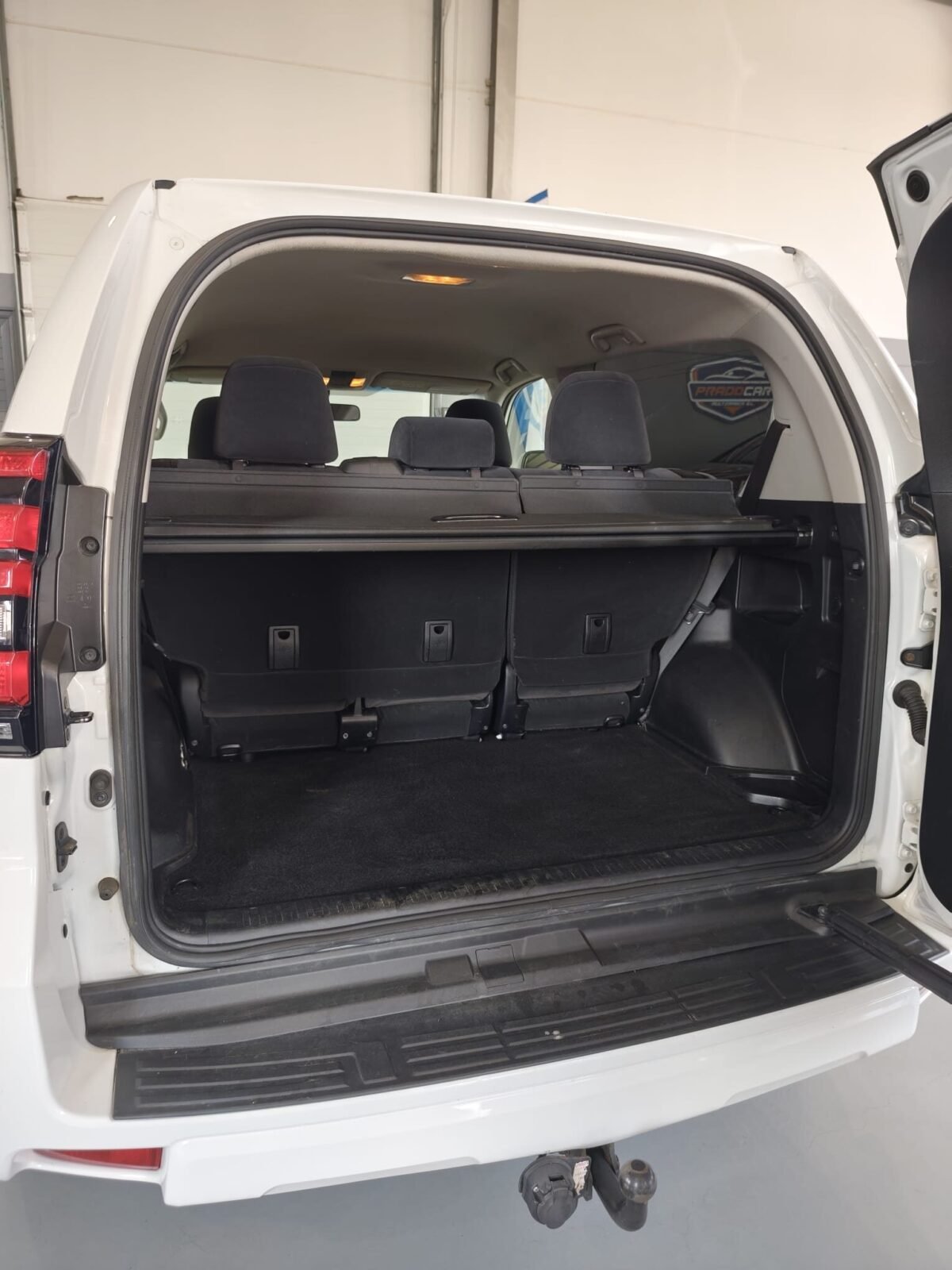 TOYOTA LAND CRUISER 2.8 D4D VX