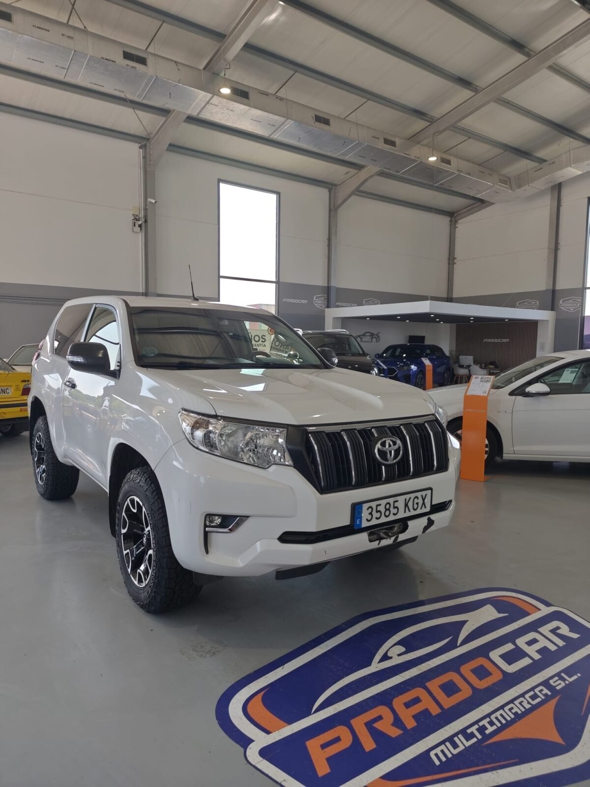 TOYOTA LAND CRUISER 2.8 D4D VX