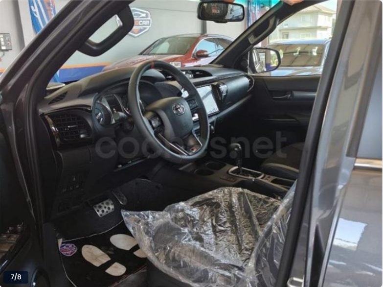 TOYOTA Hilux 2.8 D4D C.Dobl GR Sport AT HVO100