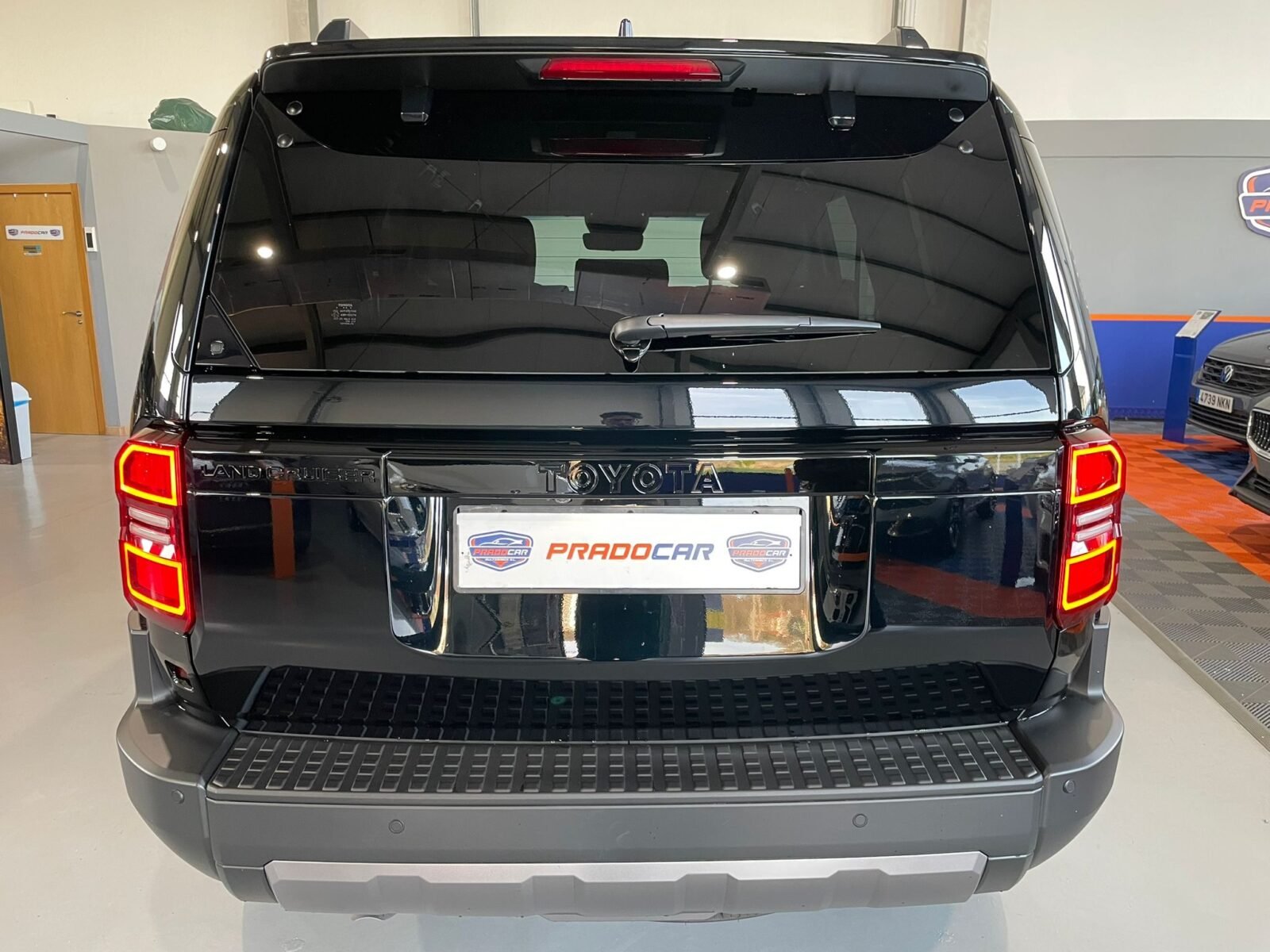 TOYOTA LAND CRUISER LAND CRUISER 250 HYBRID 48V VX