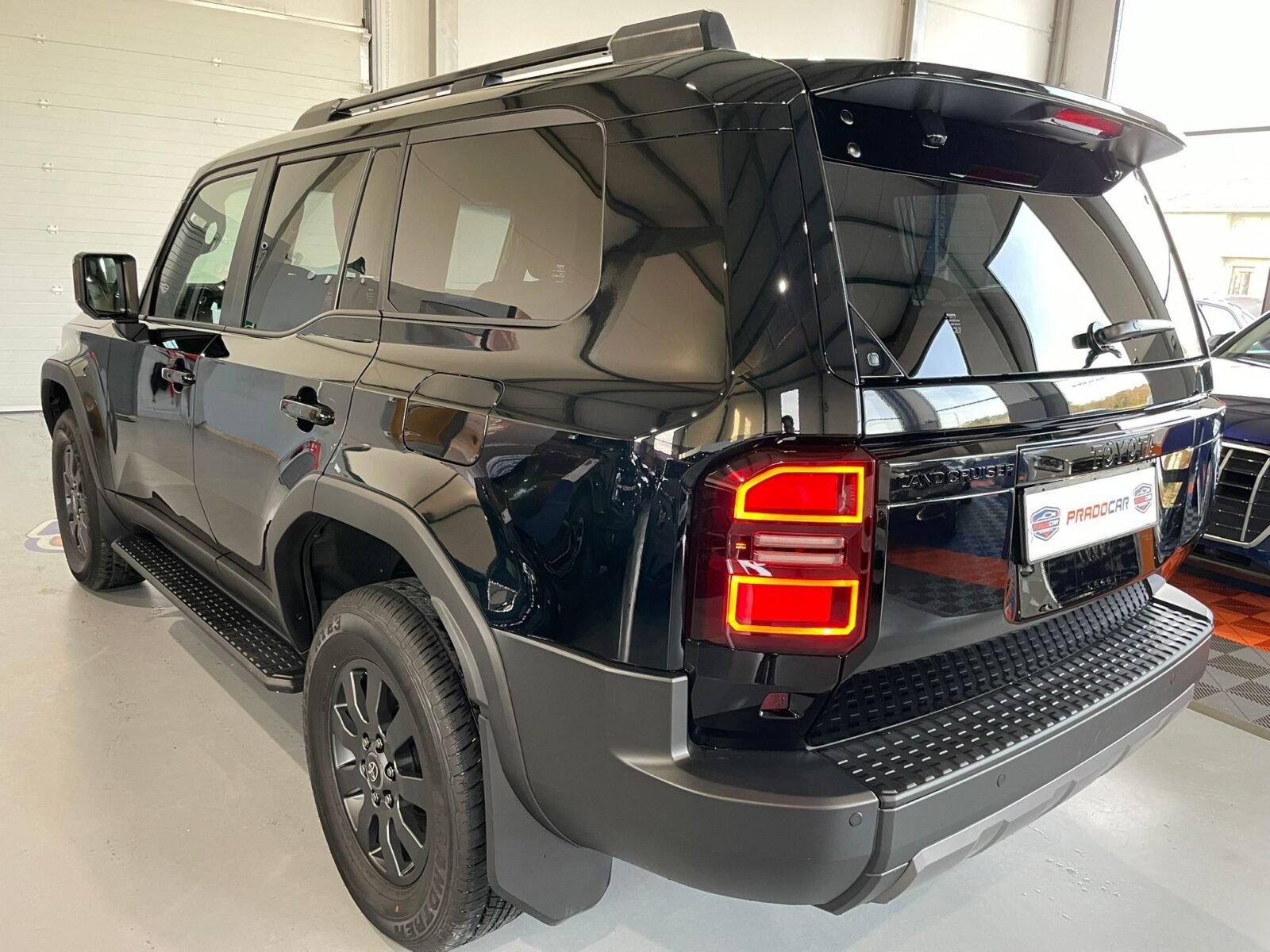 TOYOTA LAND CRUISER LAND CRUISER 250 HYBRID 48V VX