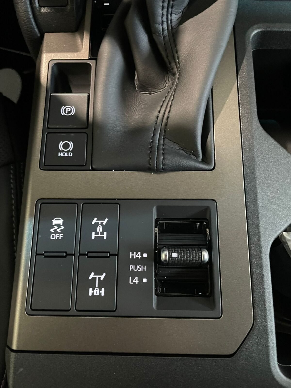 TOYOTA LAND CRUISER LAND CRUISER 250 HYBRID 48V VX