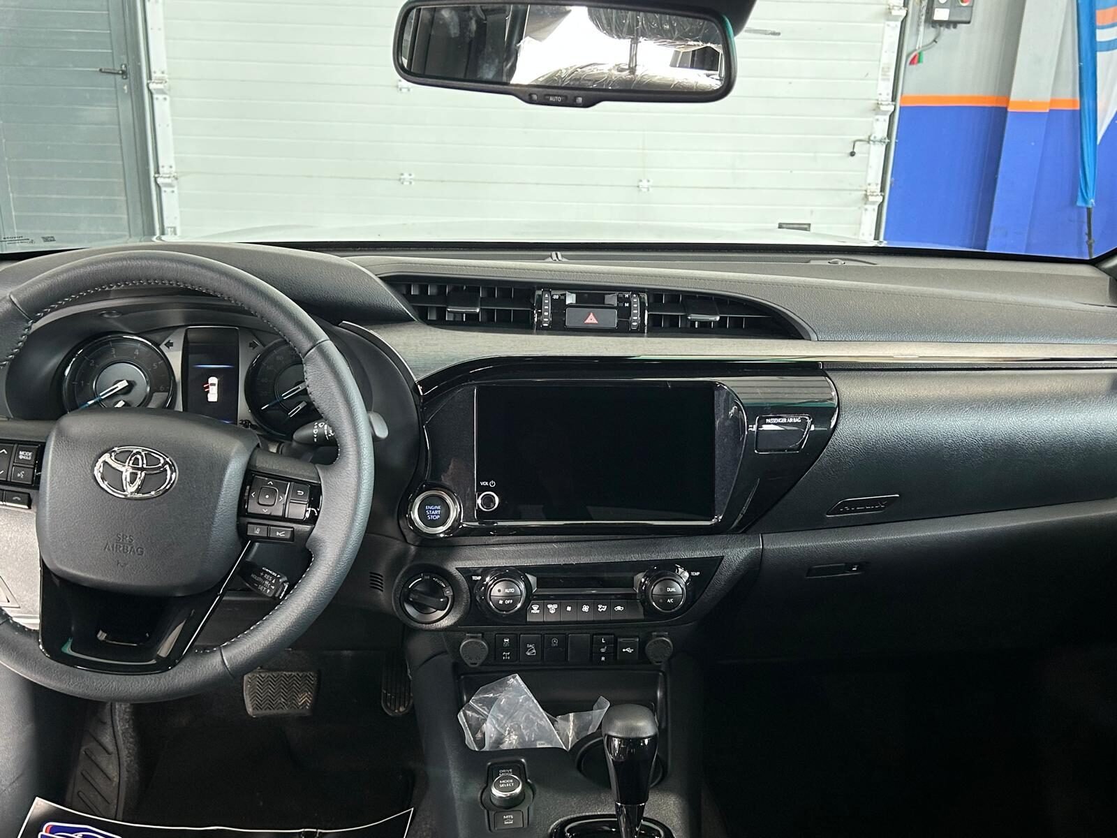 TOYOTA Hilux 2.8 D4D MHEV CD VXL AT HVO100