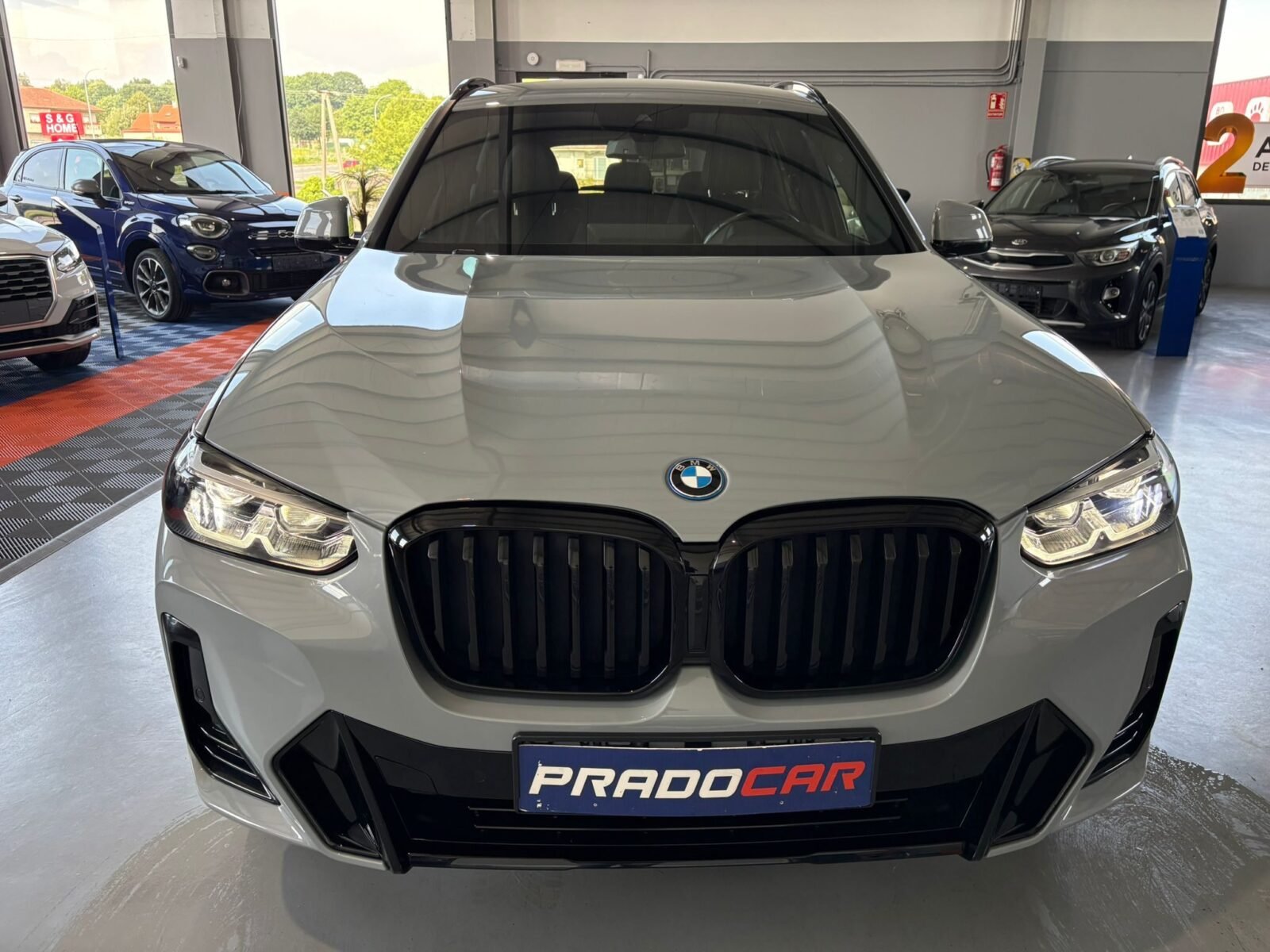BMW Serie 1 118d Business Auto.
