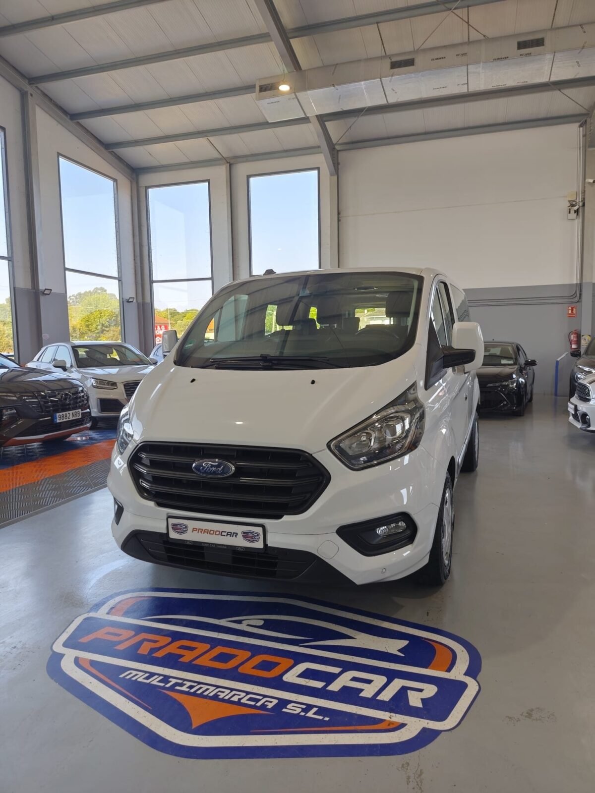 FORD Transit Custom Kombi 2.0 TDCI 320 L1 Nugget Auto