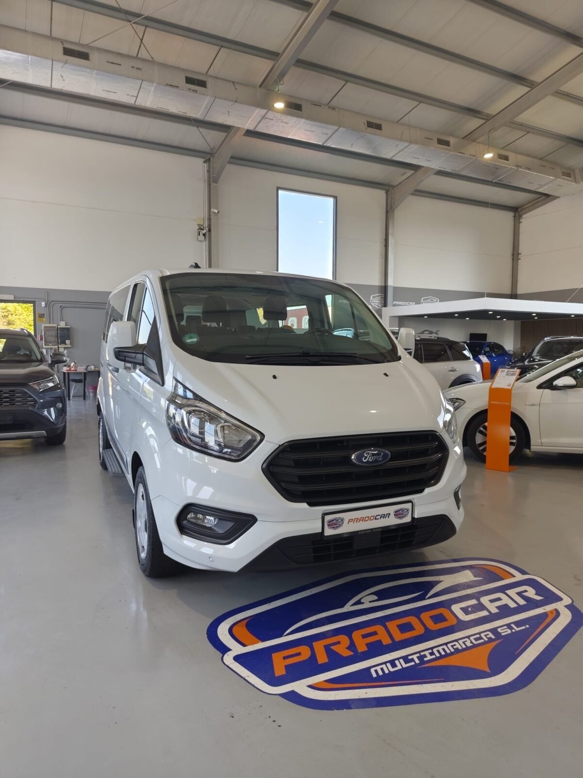 FORD Transit Custom Kombi 2.0 TDCI 320 L1 Nugget Auto