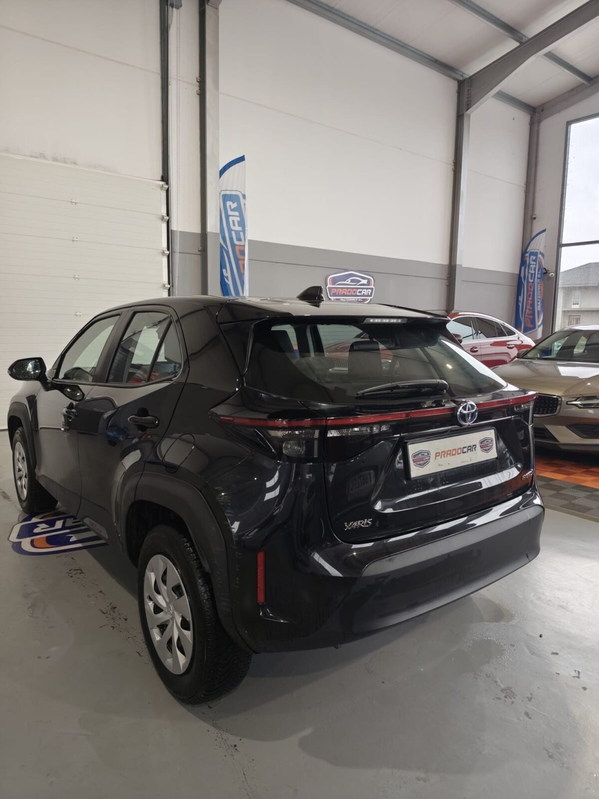 TOYOTA YARIS CROSS 1.5 120H Business Plus