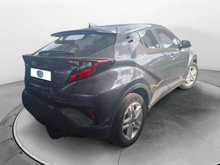TOYOTA 1.8 125H Advance