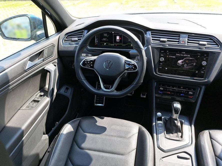 VOLKSWAGEN Tiguan RLine 1.5 TSI DSG