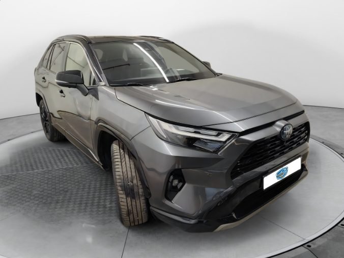 TOYOTA RAV4 220H eCVT 4x2 Luxury