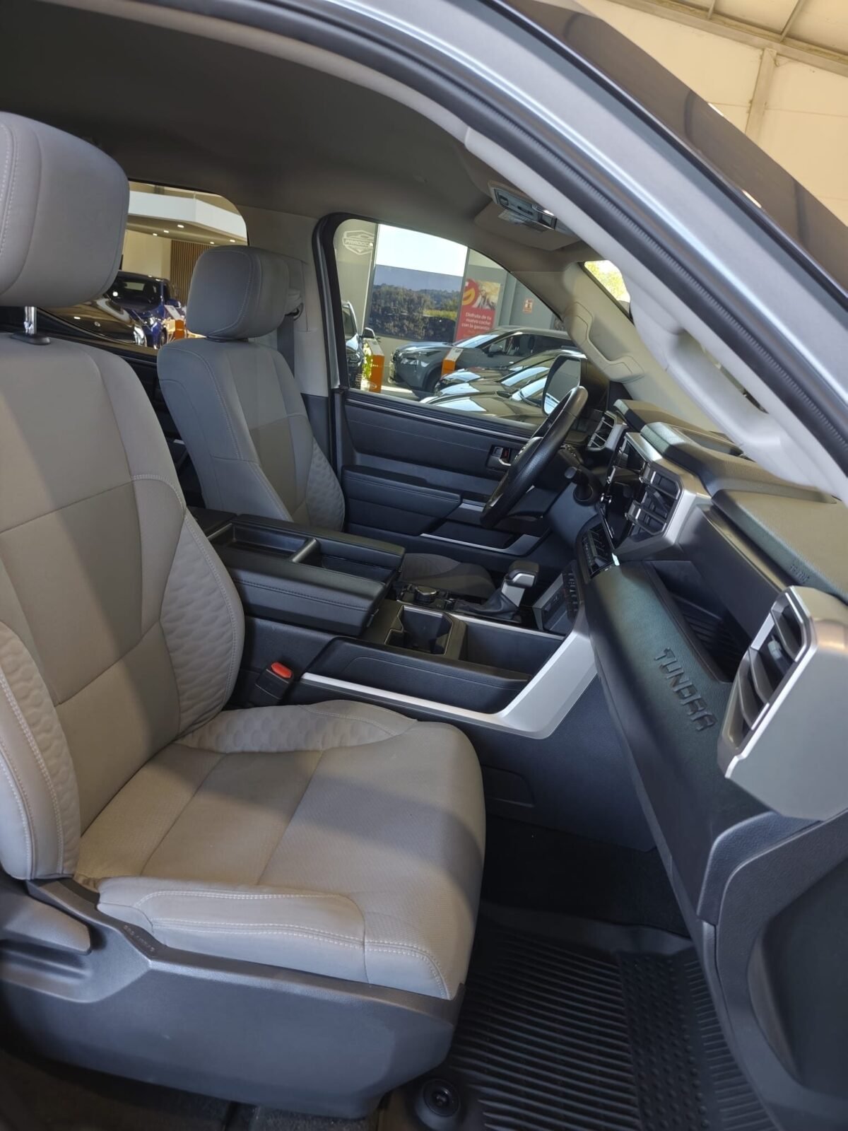 TOYOTA Hilux 2.8 D4D C.Dobl GR Sport AT HVO100