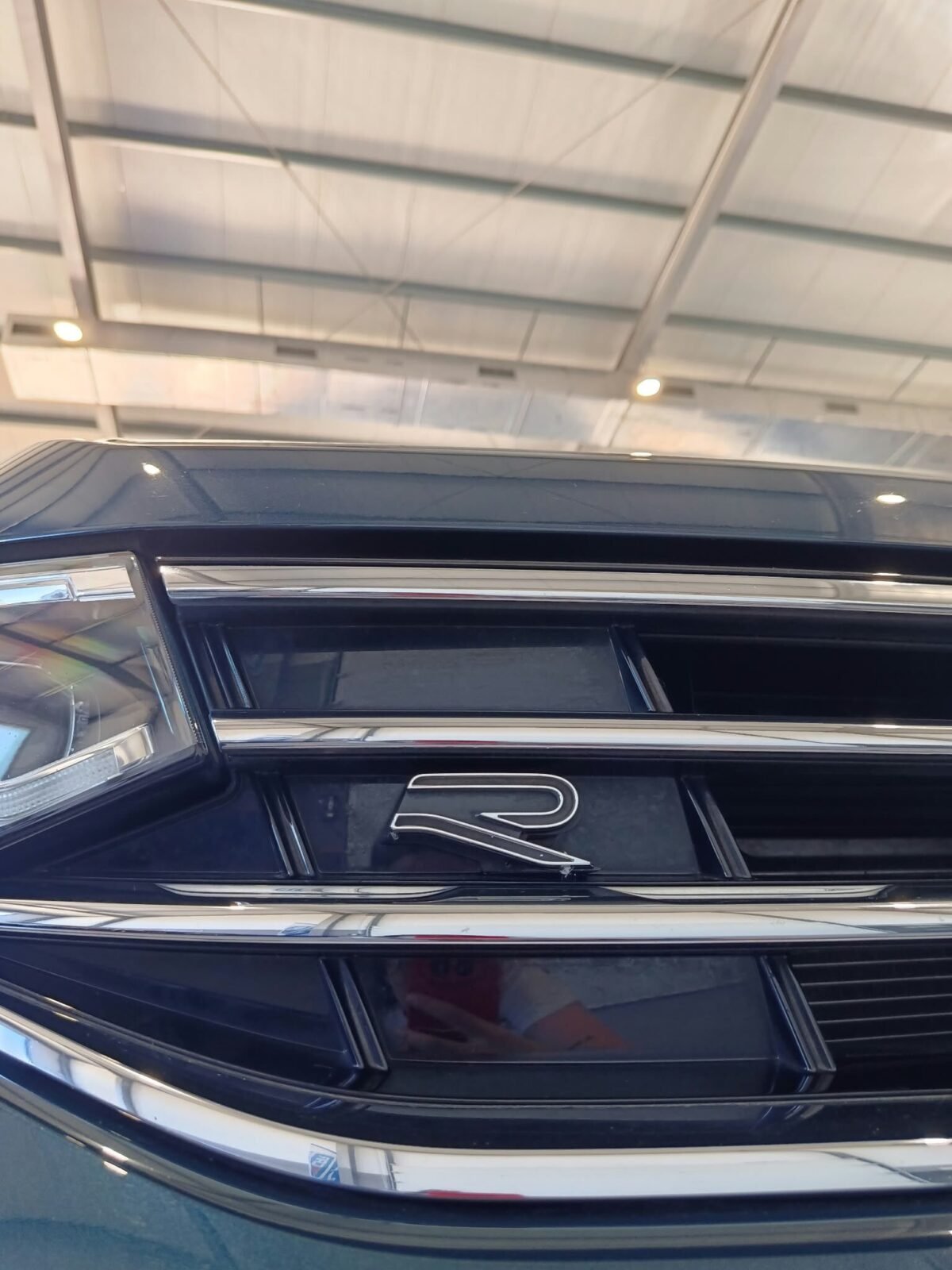 VOLKSWAGEN Tiguan RLine 1.5 TSI DSG