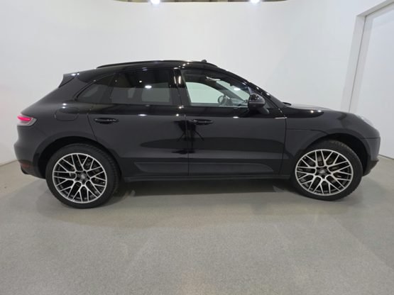 PORSCHE Macan MACAN S