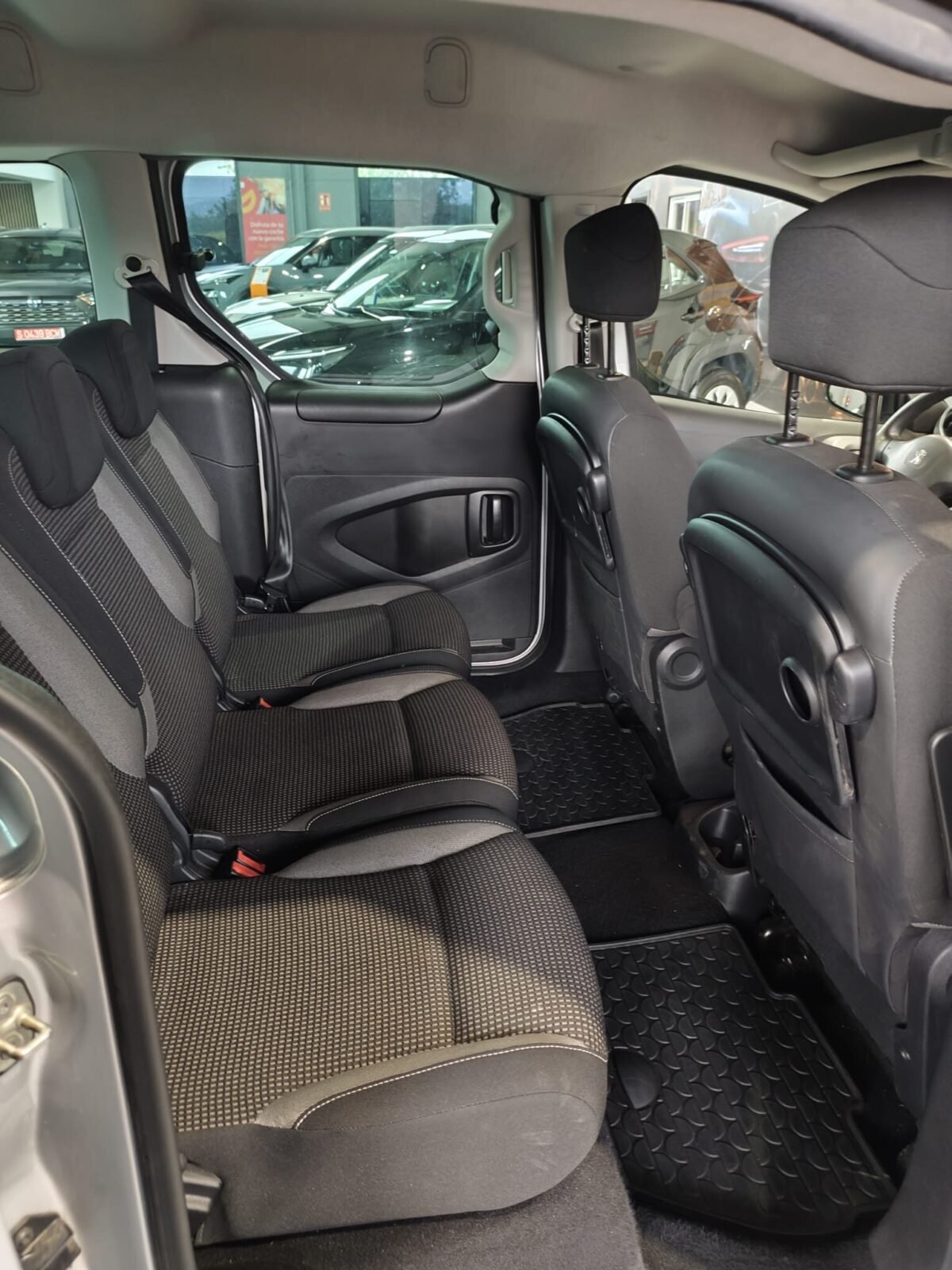 PEUGEOT partner TEPEE Outdoor 1.6 BlueHDi 120
