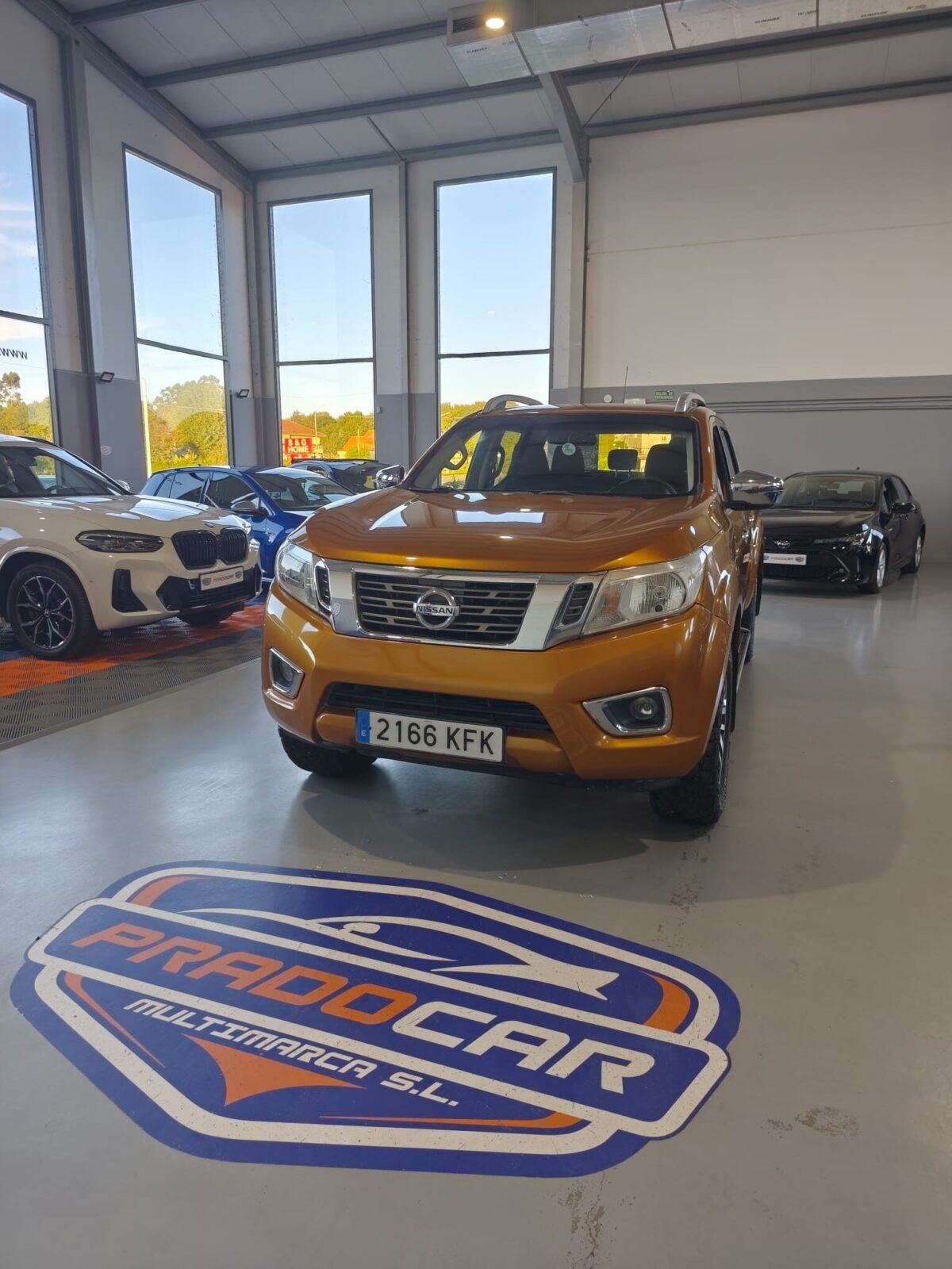 NISSAN Navara 2.3 dCi Tekna D.Cabina 4X4