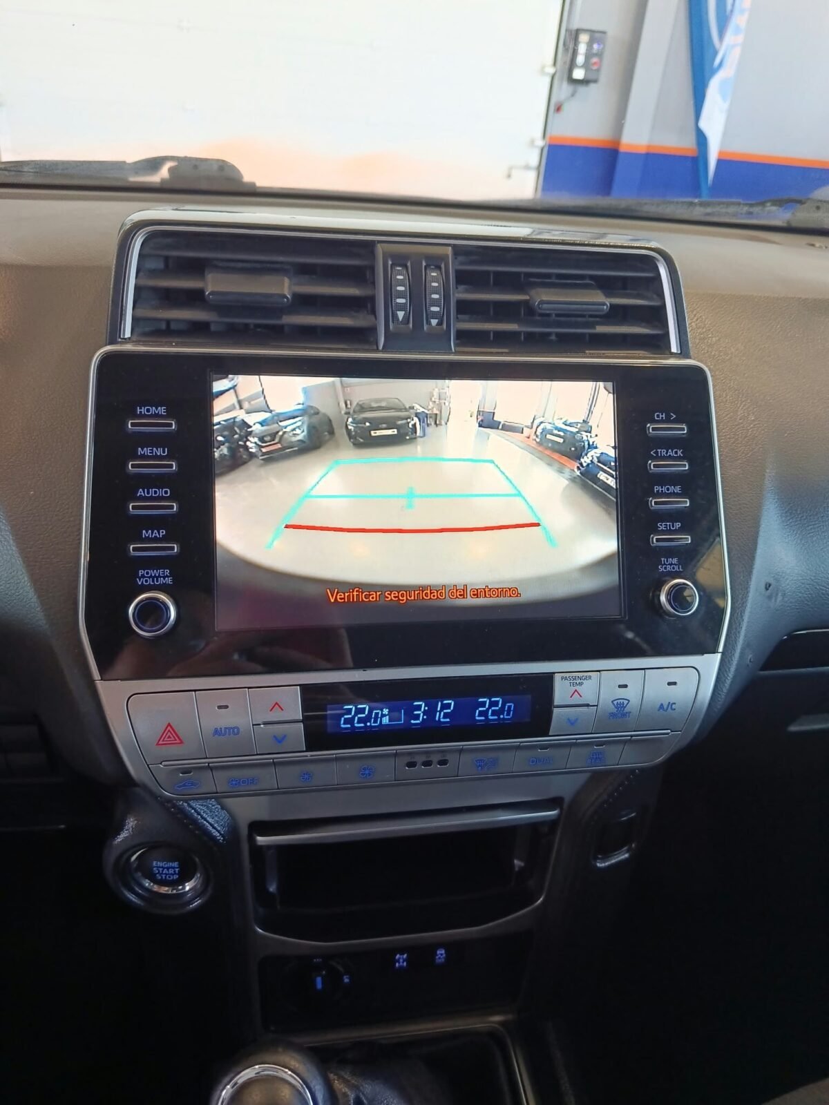 TOYOTA LAND CRUISER 2.8 D4D VX